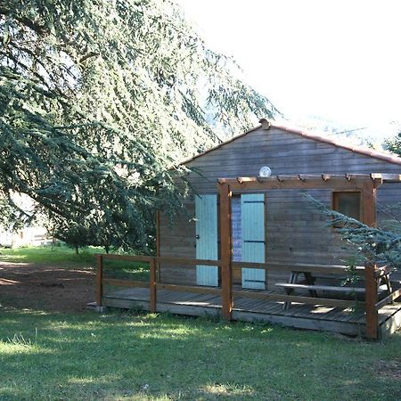 Les Chalets Du Domaine Des Soyeux Saint-Julien-Molin-Molette Zewnętrze zdjęcie