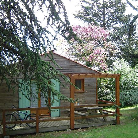 Les Chalets Du Domaine Des Soyeux Saint-Julien-Molin-Molette Zewnętrze zdjęcie