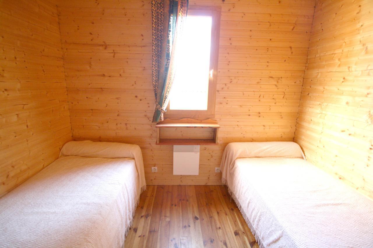 Les Chalets Du Domaine Des Soyeux Saint-Julien-Molin-Molette Zewnętrze zdjęcie